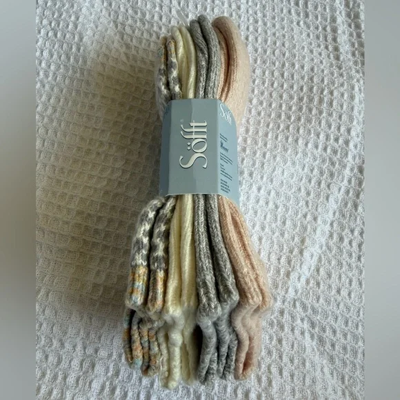 Sofft Super Soft No Show Socks 4 pack Cream/Pink/Multi Color NWT - Women’s 4-10 - Picture 3 of 7